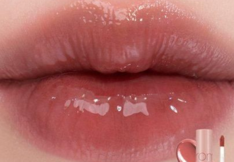Cách Chăm Sóc Môi Để Son Lên Màu Đẹp Hơn